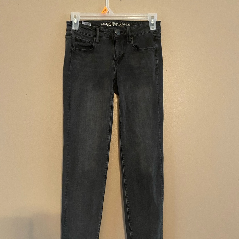 AE black super stretch jeans